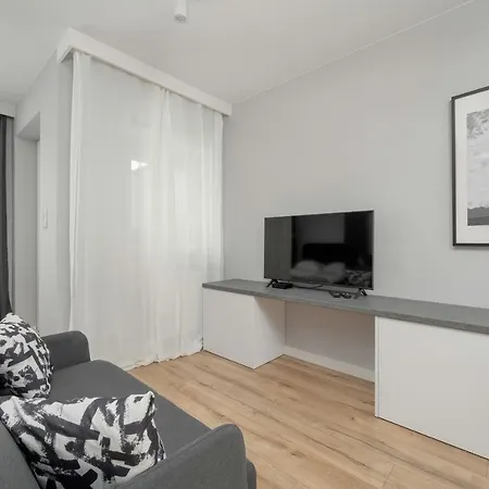 Appartement Elegant In The Center Of With Free Garage By Renters Wrocław